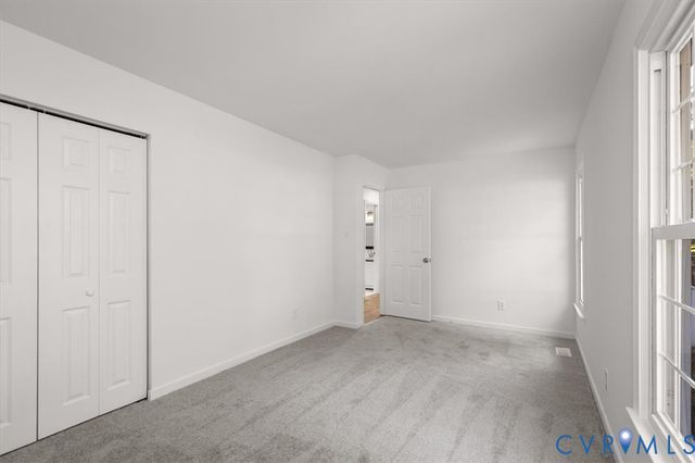 3031 Speeks Dr, Midlothian, VA 23112