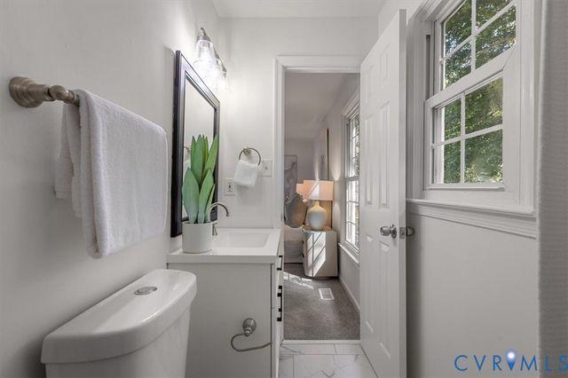 3031 Speeks Dr, Midlothian, VA 23112