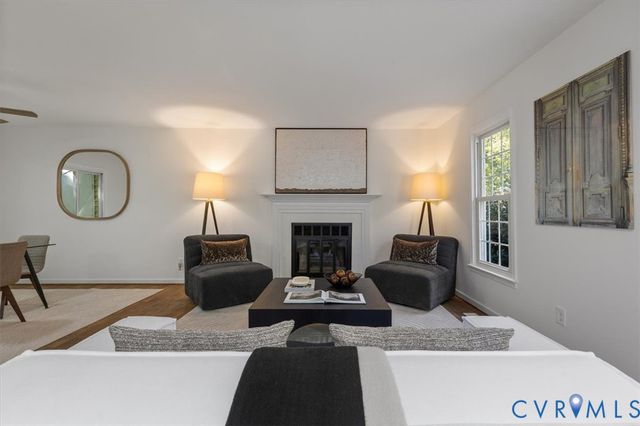3031 Speeks Dr, Midlothian, VA 23112
