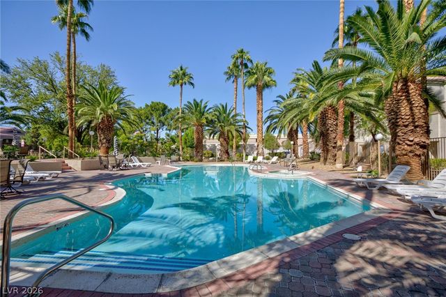 6480 Annie Oakley Drive 511, Las Vegas, NV 89120