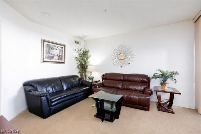 6480 Annie Oakley Drive 511, Las Vegas, NV 89120