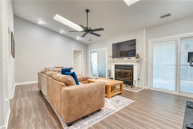 5 Sundance PL, Newport News, VA 23608