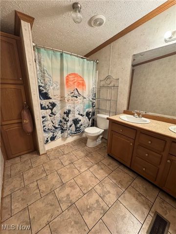 211 Odell Lane, Parkersburg, WV 26104