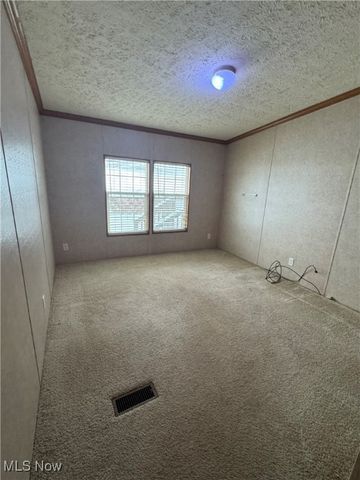 211 Odell Lane, Parkersburg, WV 26104