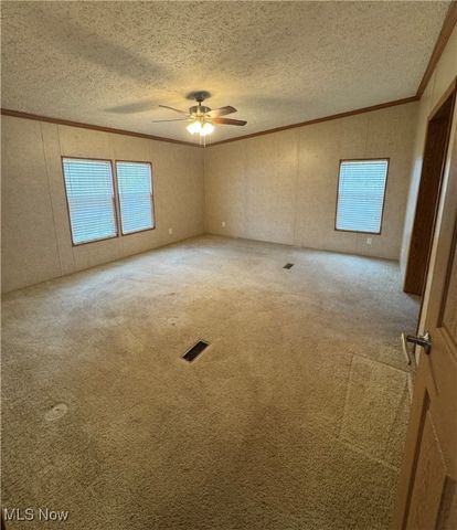 211 Odell Lane, Parkersburg, WV 26104