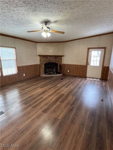 211 Odell Lane, Parkersburg, WV 26104