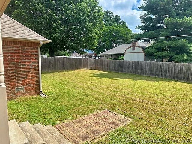 605 S Oak Avenue, Tahlequah, OK 74464