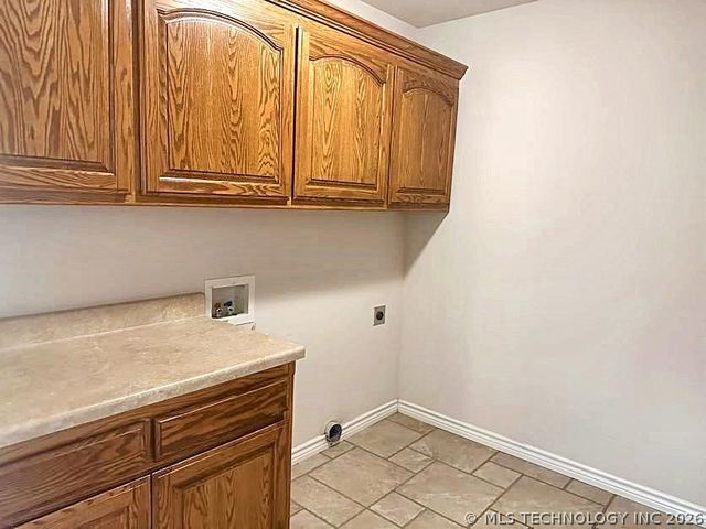 605 S Oak Avenue, Tahlequah, OK 74464