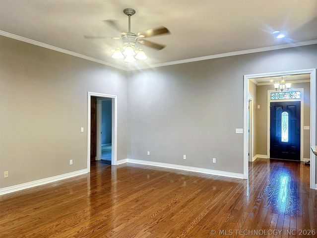 605 S Oak Avenue, Tahlequah, OK 74464