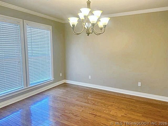 605 S Oak Avenue, Tahlequah, OK 74464