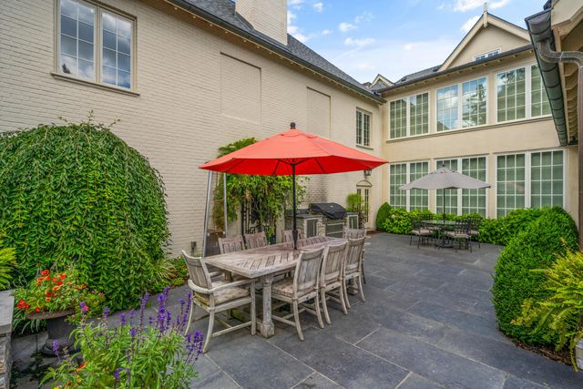 57 Preston Road, Columbus, OH 43209