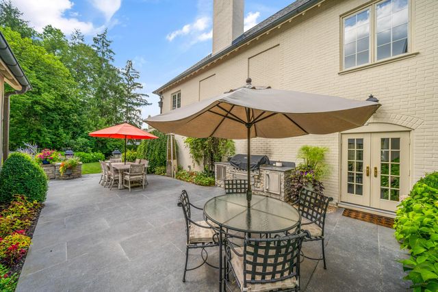 57 Preston Road, Columbus, OH 43209