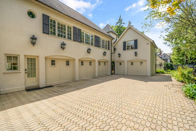 57 Preston Road, Columbus, OH 43209