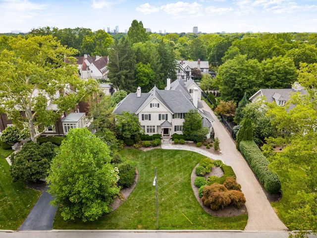 57 Preston Road, Columbus, OH 43209