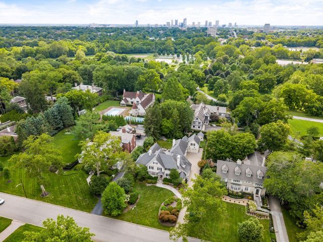 57 Preston Road, Columbus, OH 43209
