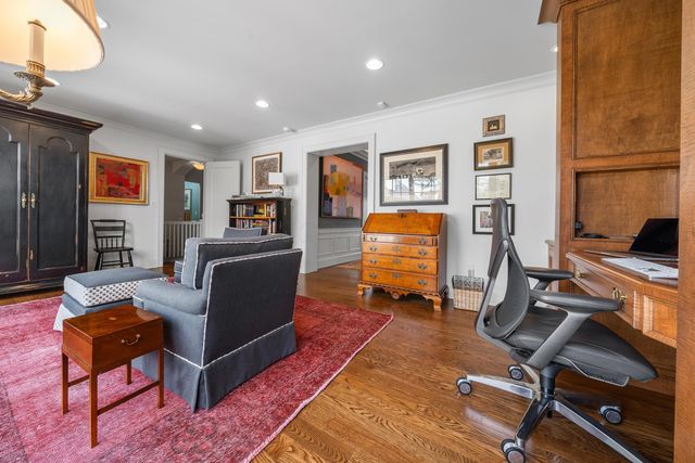 57 Preston Road, Columbus, OH 43209