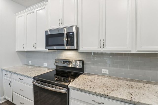 17134 HICKORY WIND DRIVE, Clermont, FL 34711