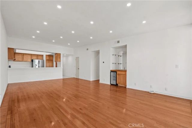 1559 Winona D3, Los Angeles, CA 90027