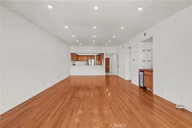 1559 Winona D3, Los Angeles, CA 90027