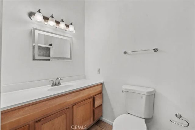 1559 Winona D3, Los Angeles, CA 90027