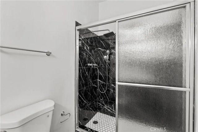 1559 Winona D3, Los Angeles, CA 90027