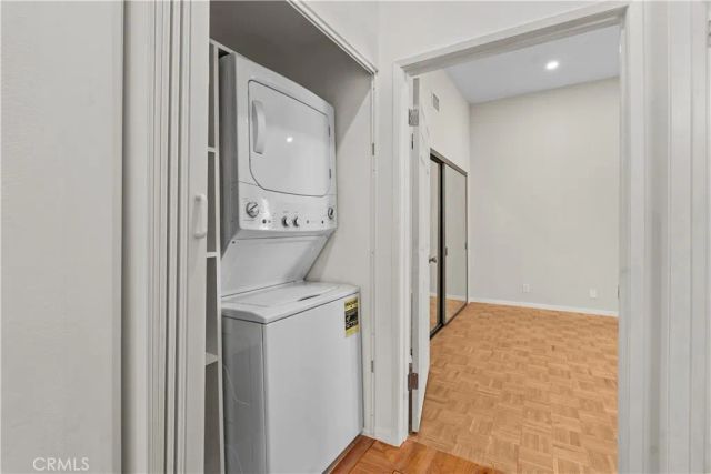 1559 Winona D3, Los Angeles, CA 90027