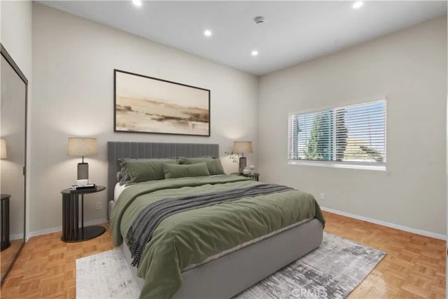 1559 Winona D3, Los Angeles, CA 90027