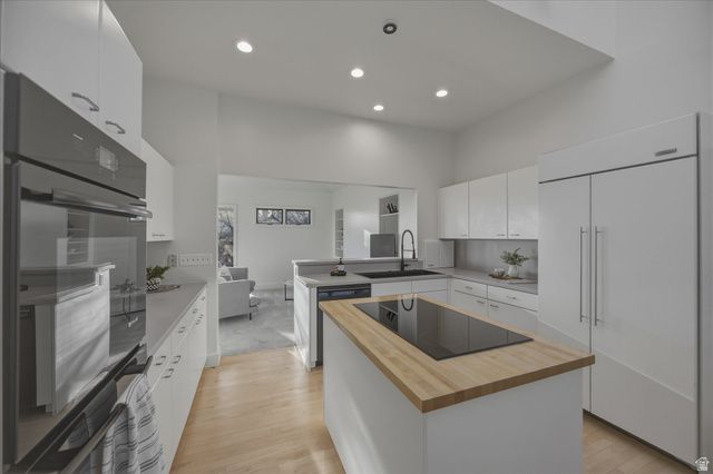 1458 E KRISTIANNA CIR, Salt Lake City, UT 84103