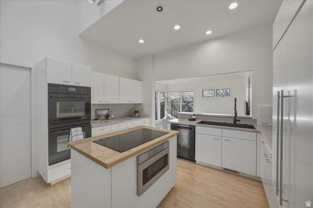 1458 E KRISTIANNA CIR, Salt Lake City, UT 84103