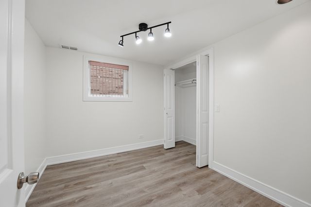 4225 N Newland Avenue, Harwood Heights, IL 60706