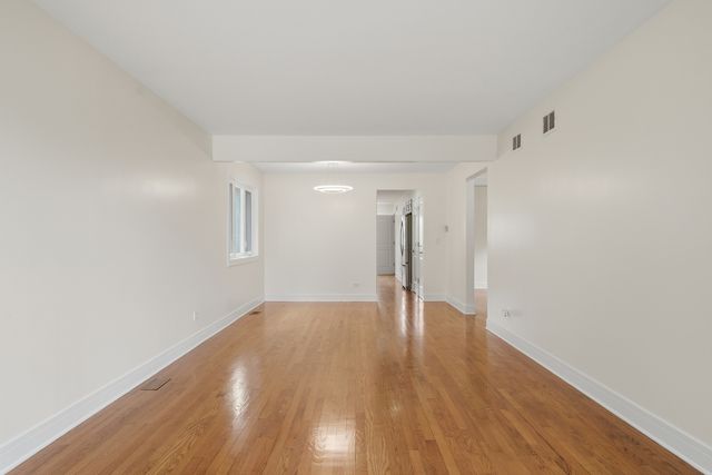 4225 N Newland Avenue, Harwood Heights, IL 60706