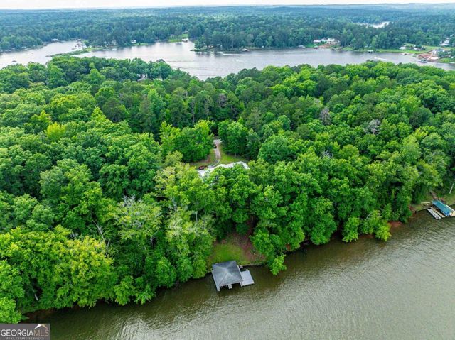 736 Susan Davis Road, Sparta, GA 31087