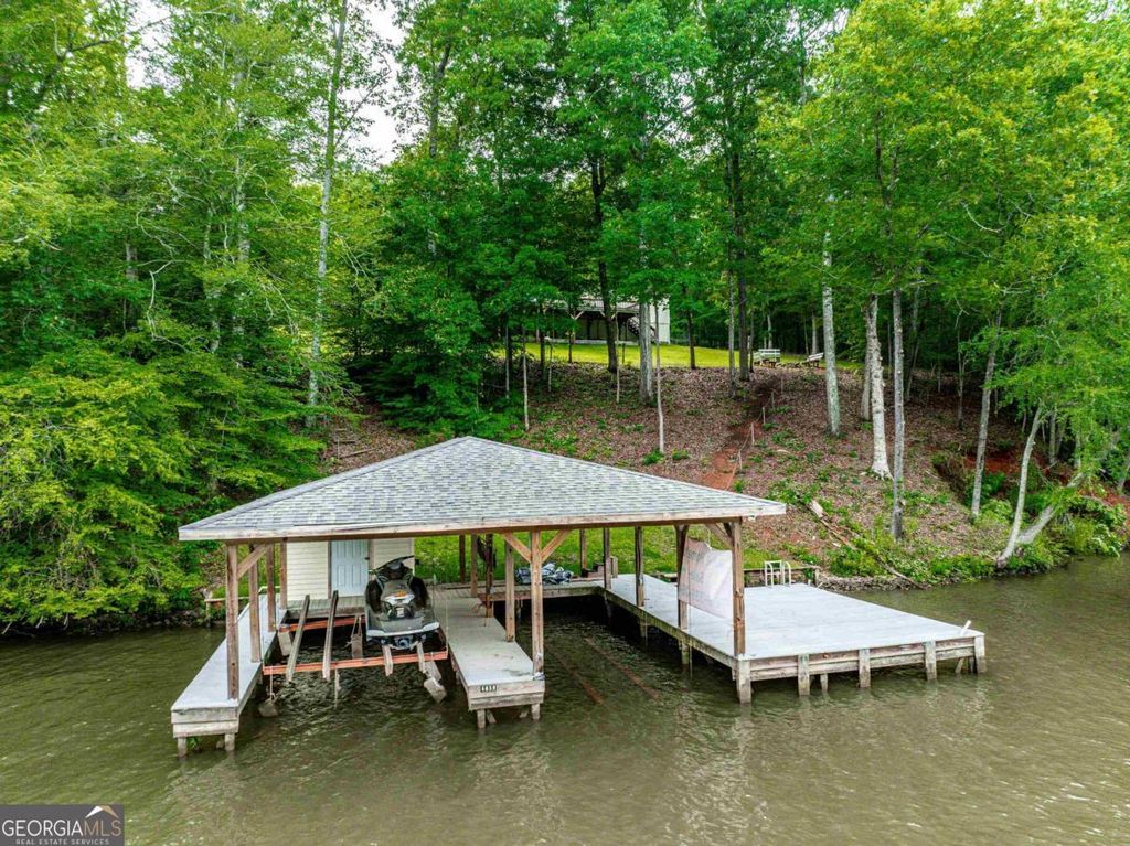 736 Susan Davis Road, Sparta, GA 31087