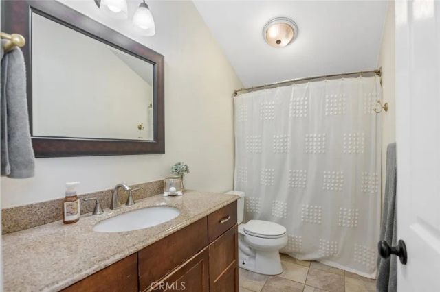 23534 Via Castanet, Valencia, CA 91355
