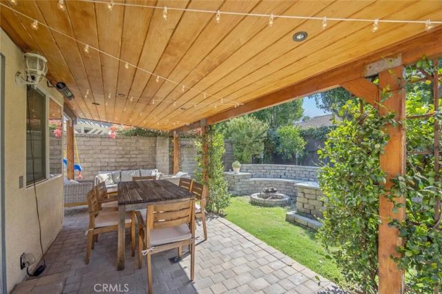23534 Via Castanet, Valencia, CA 91355