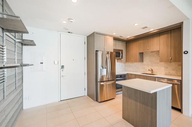 3600 Montrose Boulevard 104, Houston, TX 77006