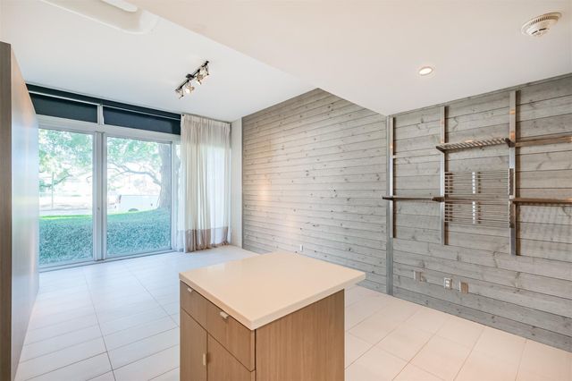 3600 Montrose Boulevard 104, Houston, TX 77006