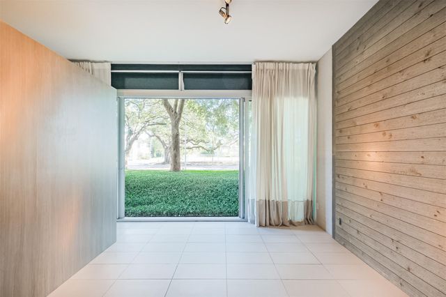 3600 Montrose Boulevard 104, Houston, TX 77006