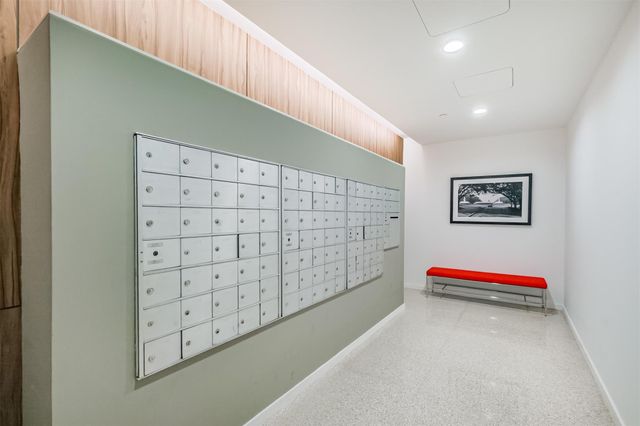 3600 Montrose Boulevard 104, Houston, TX 77006