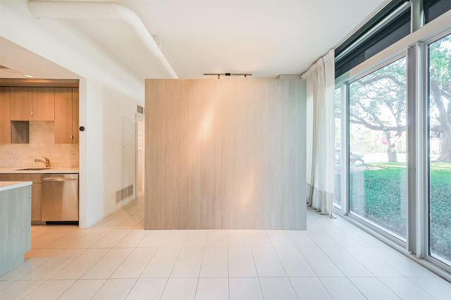 3600 Montrose Boulevard 104, Houston, TX 77006