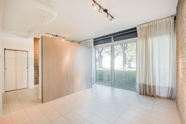 3600 Montrose Boulevard 104, Houston, TX 77006