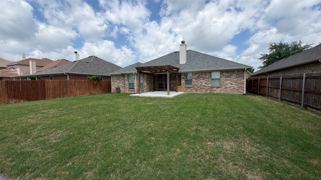 1510 White Willow Lane, Arlington, TX 76002