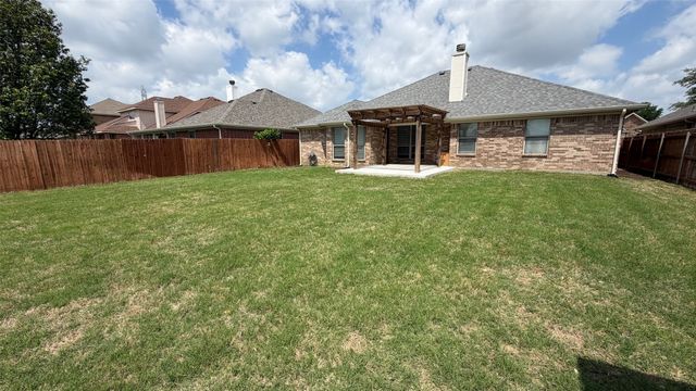 1510 White Willow Lane, Arlington, TX 76002