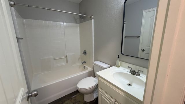 1510 White Willow Lane, Arlington, TX 76002