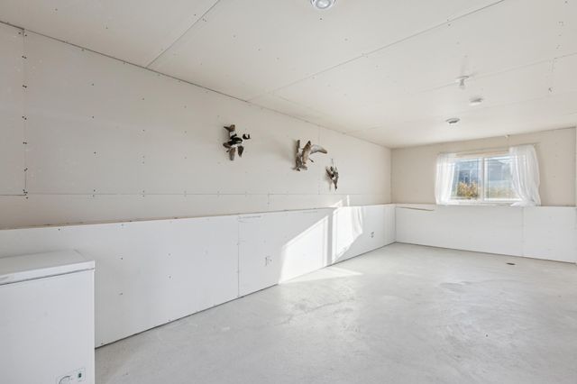 413 Terning Way, Howard Lake, MN 55349