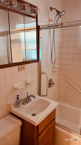 396 Garibaldi Avenue, Stratford, CT 06615