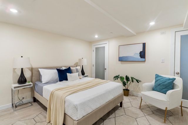 20 Joy St 1, Boston, MA 02114