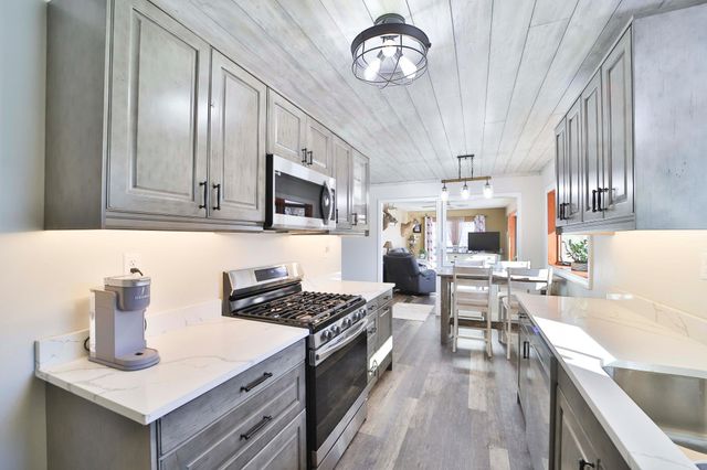 12105 Mountain Ash Drive, Baxter, MN 56425