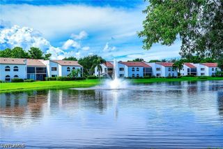 661 Windsurf LN A-202, Naples, FL 34108