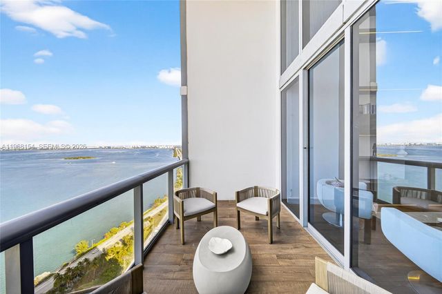 601 NE 36th St 3407, Miami, FL 33137